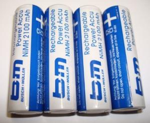 B&M Akku-Satz  (4 Akku´s a 2100 mAh) 