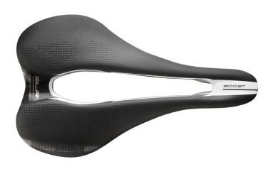 SELLE ITALIA SLR BOOST ENDURANCE SUPERFLOW  Sattel, schwarz, 